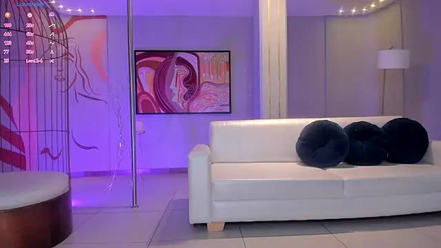 Snapshot of MartinnaBonnet chatting on February 10, 1:22 pm MartinnaBonnet online show from February 10, 1:22 pm