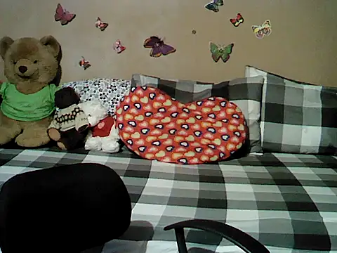 Mia Rein online show from June 9, 3:18 am