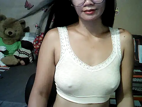 Mia Rein online show from July 27, 2:51 am