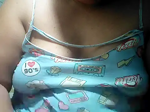 Snapshot of Sexyhorney4u chatting on May 15, 10:06 pm Sexyhorney4u online show from May 15, 10:06 pm