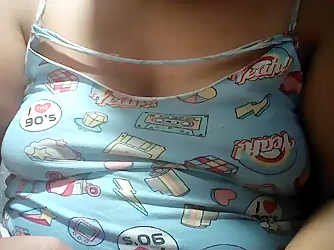 Snapshot of Sexyhorney4u chatting on May 27, 9:12 pm Sexyhorney4u online show from May 27, 9:12 pm