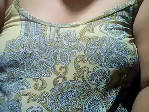 Snapshot of Sexyhorney4u chatting on June 2, 7:49 pm Sexyhorney4u online show from June 2, 7:49 pm