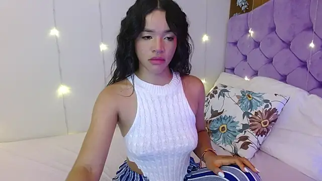 kiarablue online show from January 13, 5:12 am