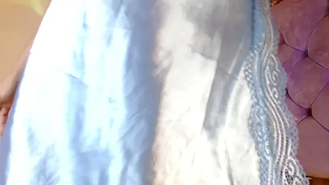 Snapshot of kiarablue chatting on July 23, 1:58 am kiarablue online show from July 23, 1:58 am