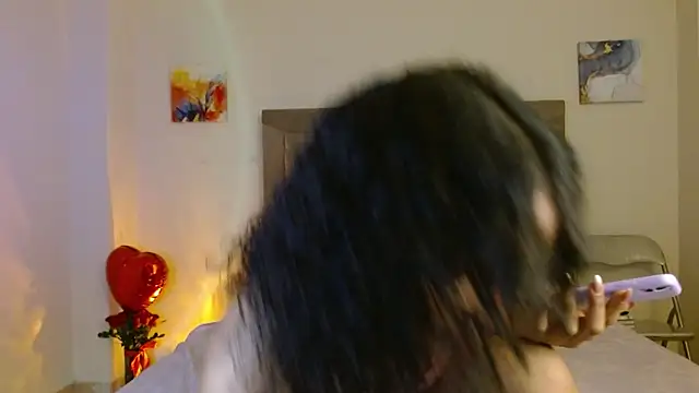 Snapshot of kiarablue chatting on July 29, 11:58 pm kiarablue online show from July 29, 11:58 pm