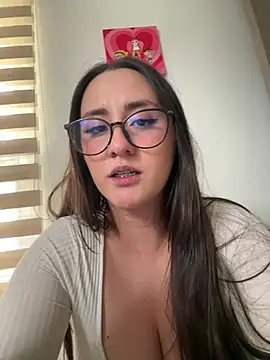 Snapshot of anli5 chatting on December 23, 10:12 pm anli5 online show from December 23, 10:12 pm