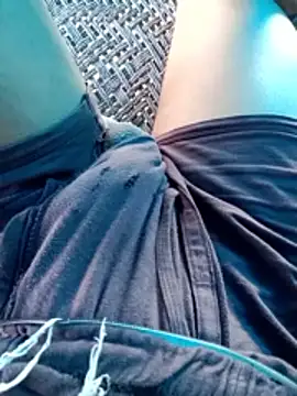 Snapshot of Sinewsex_pussylove chatting on December 16, 4:28 am Sinewsex pussylove online show from December 16, 4:28 am