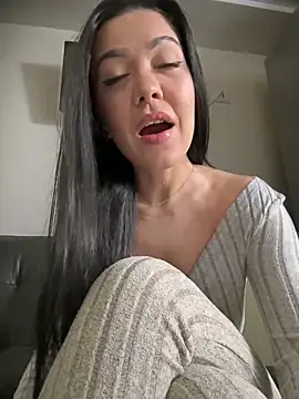 denise k online show from December 9, 12:19 pm