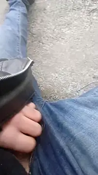 Garyonrad5 online show from November 20, 9:25 pm