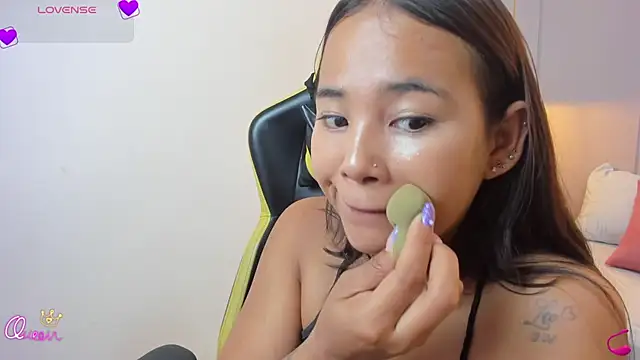 Snapshot of isabella_florez chatting on May 26, 1:34 am isabella florez online show from May 26, 1:34 am