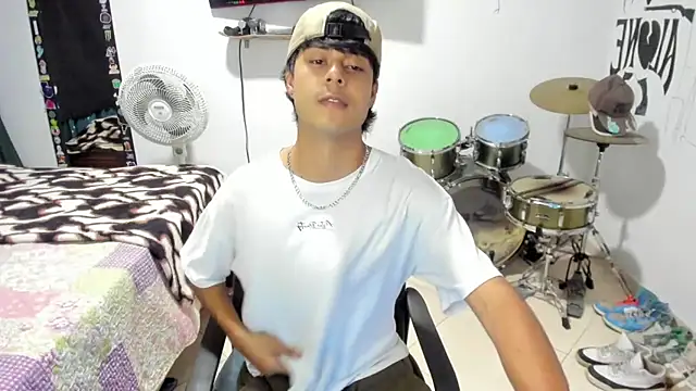 Zack falcon online show from November 12, 2:45 am