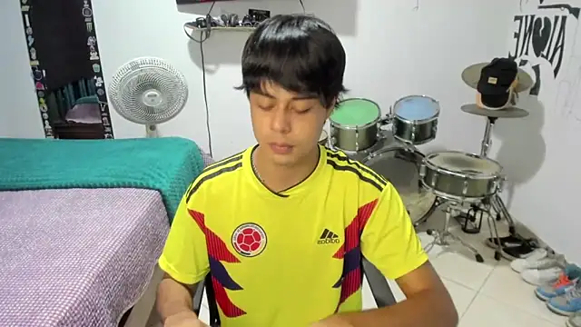 Zack falcon online show from March 17, 2:27 am