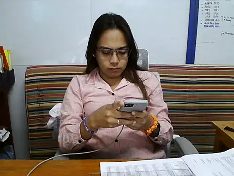 Your PrettyGirlxxx online show from February 27, 5:34 am