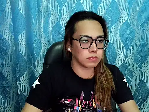 Your PrettyGirlxxx online show from September 9, 5:18 am