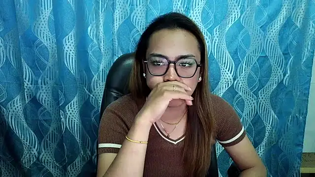 Your PrettyGirlxxx online show from September 12, 2:00 am