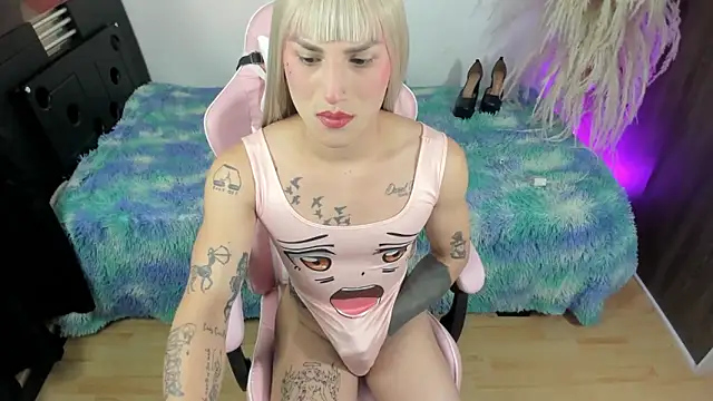 queenramoona-hot online show from June 21, 11:51 pm