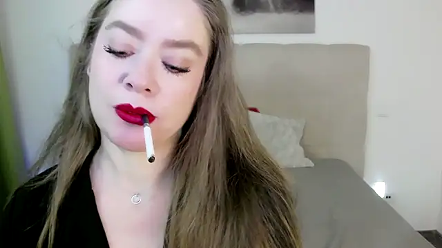 PetersEmily online show from March 8, 9:29 pm