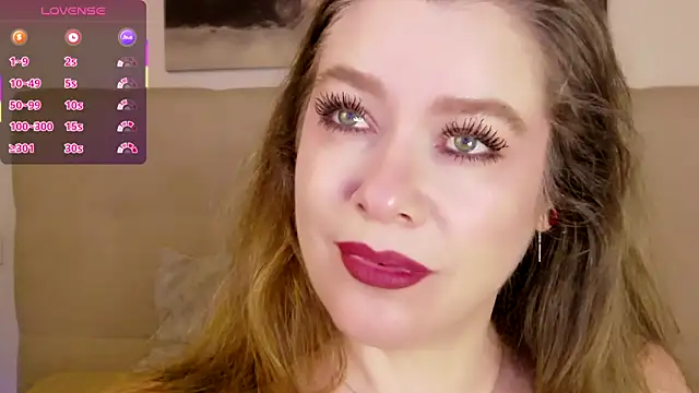 PetersEmily online show from May 4, 10:28 pm