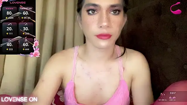 QUEEN LILITH online show from May 18, 5:35 am