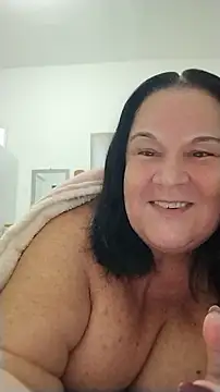 Snapshot of Yaya_Mineira chatting on July 14, 12:46 am Yaya Mineira online show from July 14, 12:46 am