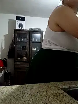 La pauli latina online show from April 4, 1:59 am