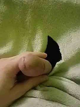 Snapshot of Koudy1 chatting on January 15, 4:32 pm Koudy1 online show from January 15, 4:32 pm