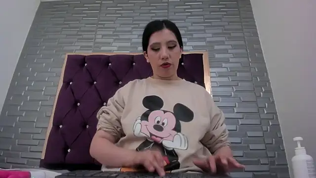 AntoneellaF online show from January 22, 10:48 pm