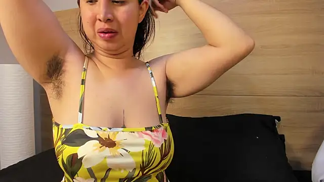 madelaine blosson online show from August 1, 12:37 pm