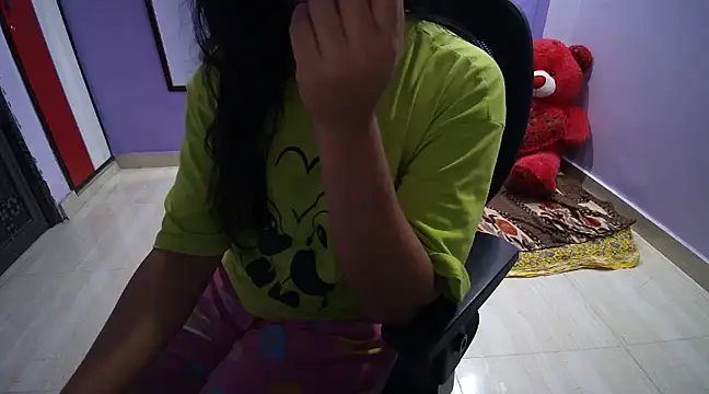 Snapshot of BabyNaina chatting on January 17, 6:02 pm BabyNaina online show from January 17, 6:02 pm