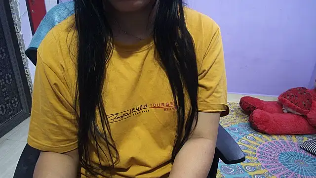 BabyNaina online show from December 3, 7:01 pm