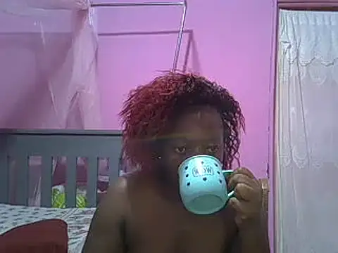 Snapshot of Ebonyceline chatting on January 5, 6:24 am Ebonyceline online show from January 5, 6:24 am