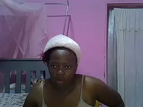 Snapshot of Ebonyceline chatting on January 7, 6:48 am Ebonyceline online show from January 7, 6:48 am