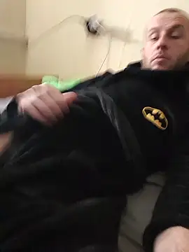 Snapshot of Super4len20 chatting on September 17, 6:48 am Super4len20 online show from September 17, 6:48 am