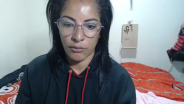 kateleyagrey online show from April 26, 11:41 am