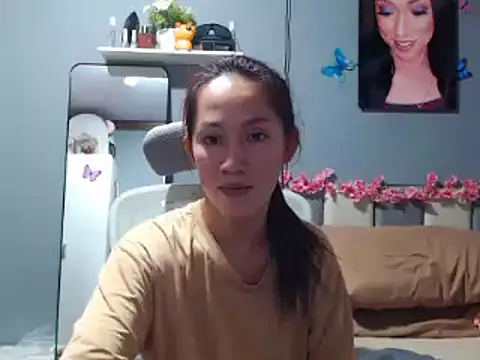 Snapshot of babysuckerxxx chatting on June 2, 4:36 am babysuckerxxx online show from June 2, 4:36 am