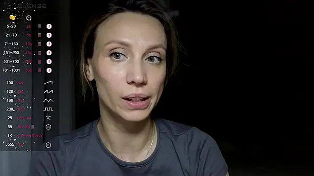 Alice Wonders online show from July 25, 8:50 pm