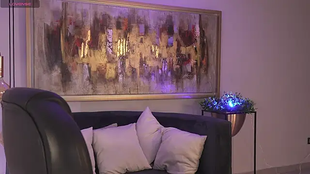 RoseFerrera online show from November 17, 9:20 pm