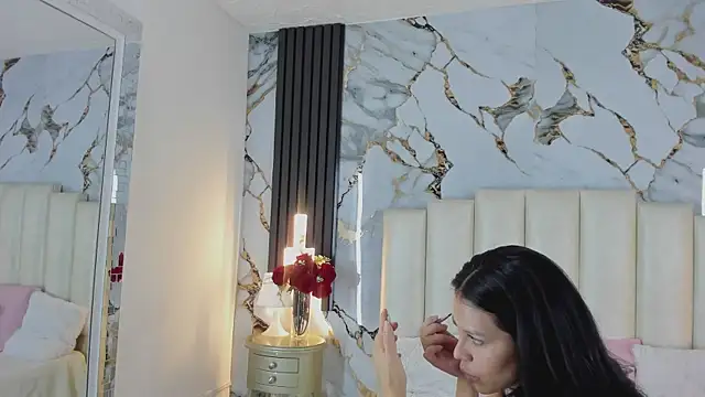 lulumars online show from March 11, 4:51 am