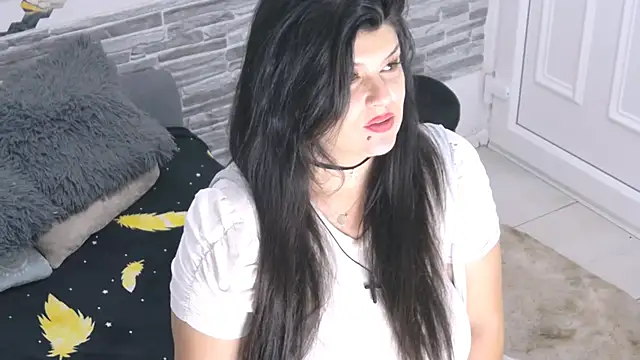 TinaMaay online show from May 11, 4:59 pm