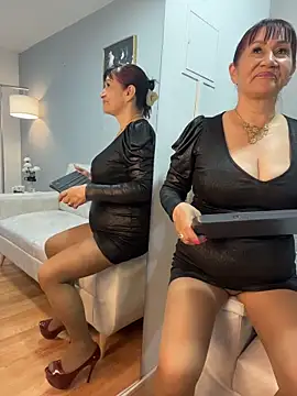 Snapshot of Savvanahh chatting on June 10, 12:26 pm Savvanahh online show from June 10, 12:26 pm