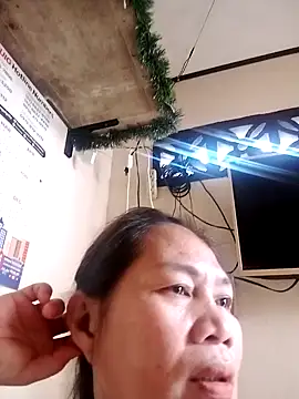 Snapshot of Sofiafuckbabes chatting on December 29, 6:14 am Sofiafuckbabes online show from December 29, 6:14 am