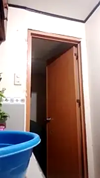 Snapshot of Sofiafuckbabes chatting on February 6, 7:35 am Sofiafuckbabes online show from February 6, 7:35 am