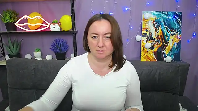 Snapshot of Abby_Taylorr chatting on January 24, 2:08 pm Abby Taylorr online show from January 24, 2:08 pm