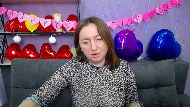 Snapshot of Abby_Taylorr chatting on February 2, 5:15 pm Abby Taylorr online show from February 2, 5:15 pm