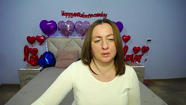 Snapshot of Abby_Taylorr chatting on February 13, 5:11 pm Abby Taylorr online show from February 13, 5:11 pm