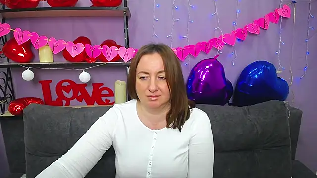 Snapshot of Abby_Taylorr chatting on February 15, 10:11 am Abby Taylorr online show from February 15, 10:11 am