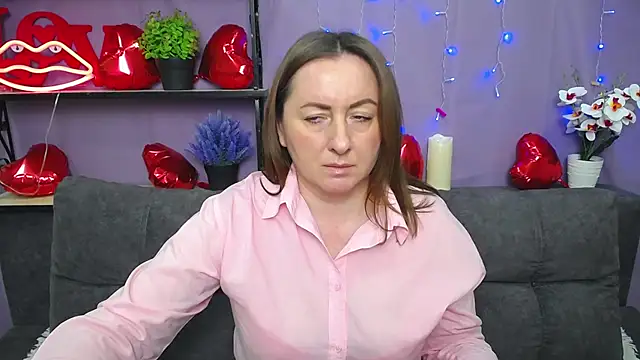 Snapshot of Abby_Taylorr chatting on March 7, 7:41 am Abby Taylorr online show from March 7, 7:41 am