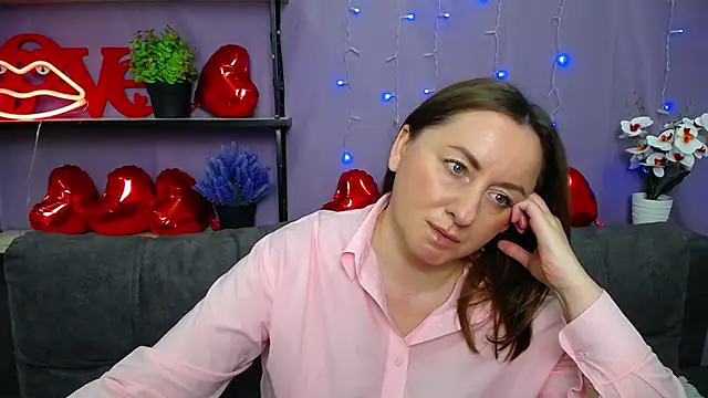 Snapshot of Abby_Taylorr chatting on March 7, 1:51 pm Abby Taylorr online show from March 7, 1:51 pm