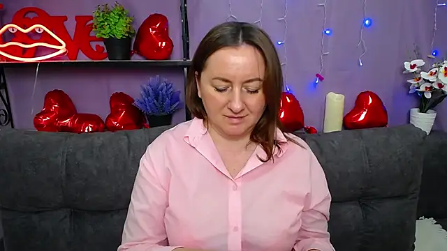 Snapshot of Abby_Taylorr chatting on March 7, 4:55 pm Abby Taylorr online show from March 7, 4:55 pm