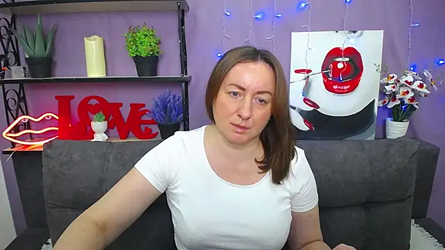 Snapshot of Abby_Taylorr chatting on March 16, 7:26 am Abby Taylorr online show from March 16, 7:26 am